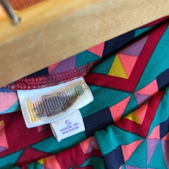 LuLaRoe A-Line Skirt Colorful Geometric Circle Skirt - Picture 2 of 2